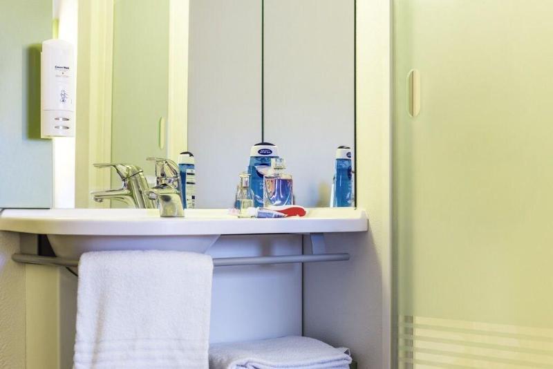 Ibis Budget Dole-Choisey Esterno foto