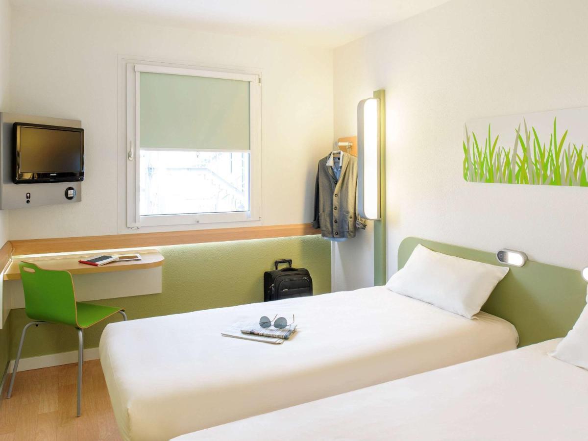 Ibis Budget Dole-Choisey Esterno foto